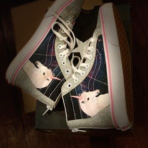 Van Girls Unicorn Glitter High Tops sz 3, zip up